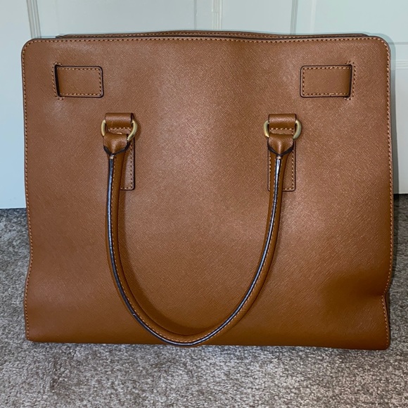 Michael Kors Large Hamilton Tote - Picture 3 of 8